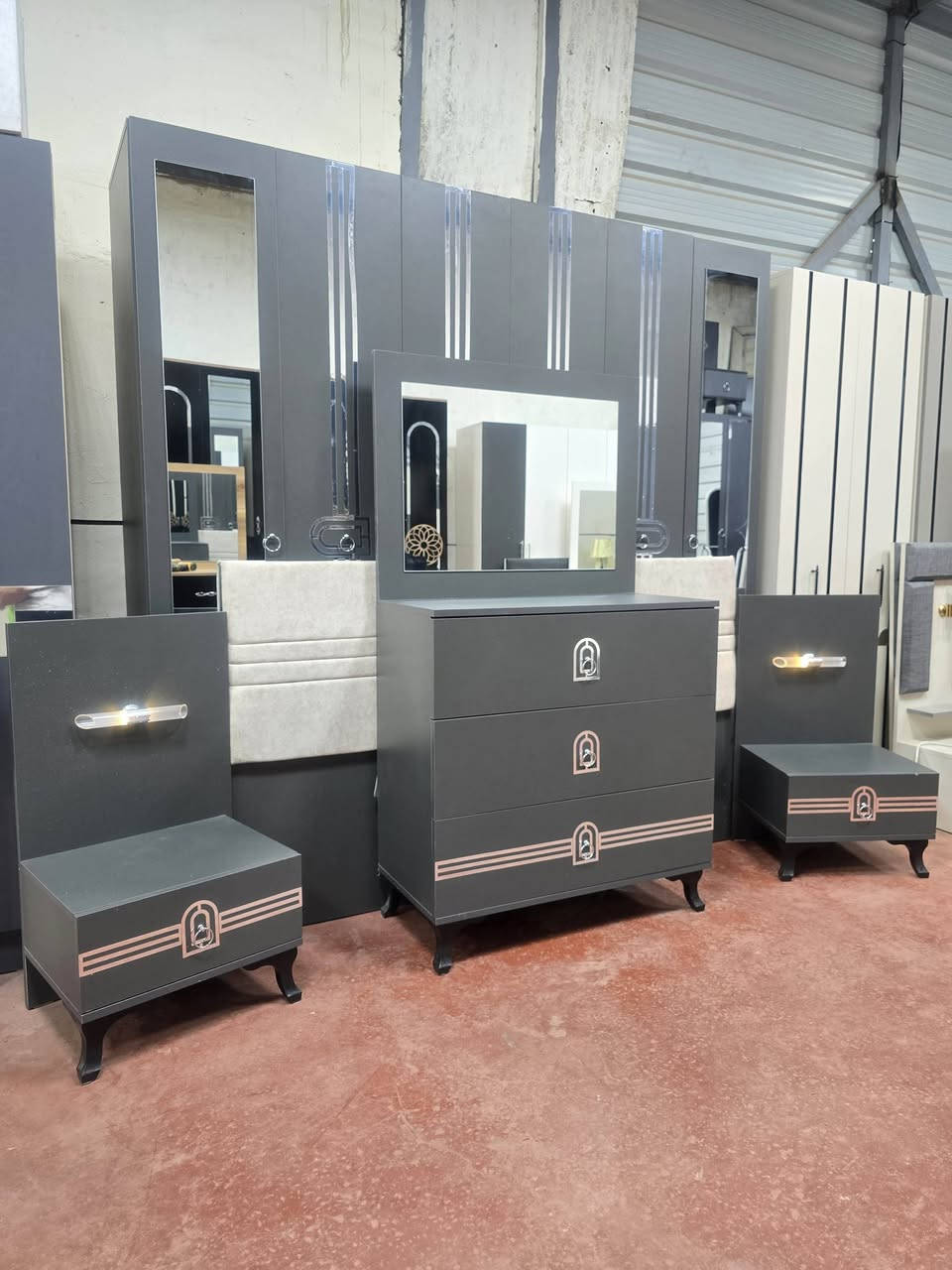 💗🔥 غرفة تركي مستخدم تخبّل 🔥💗
🛏️ 6 قطع كاملة
💯 نظافة 100%
🚪 نظام أبواب مرتب
💸 السعر 525 قفل
🪛 شد مجاني
🚚 نقل مجاني


**إذا كنت صاحب هذا الإعلان وتريد حذفه لأي سبب، رجاءا أرسل رسالة إلى الدعم الفني**