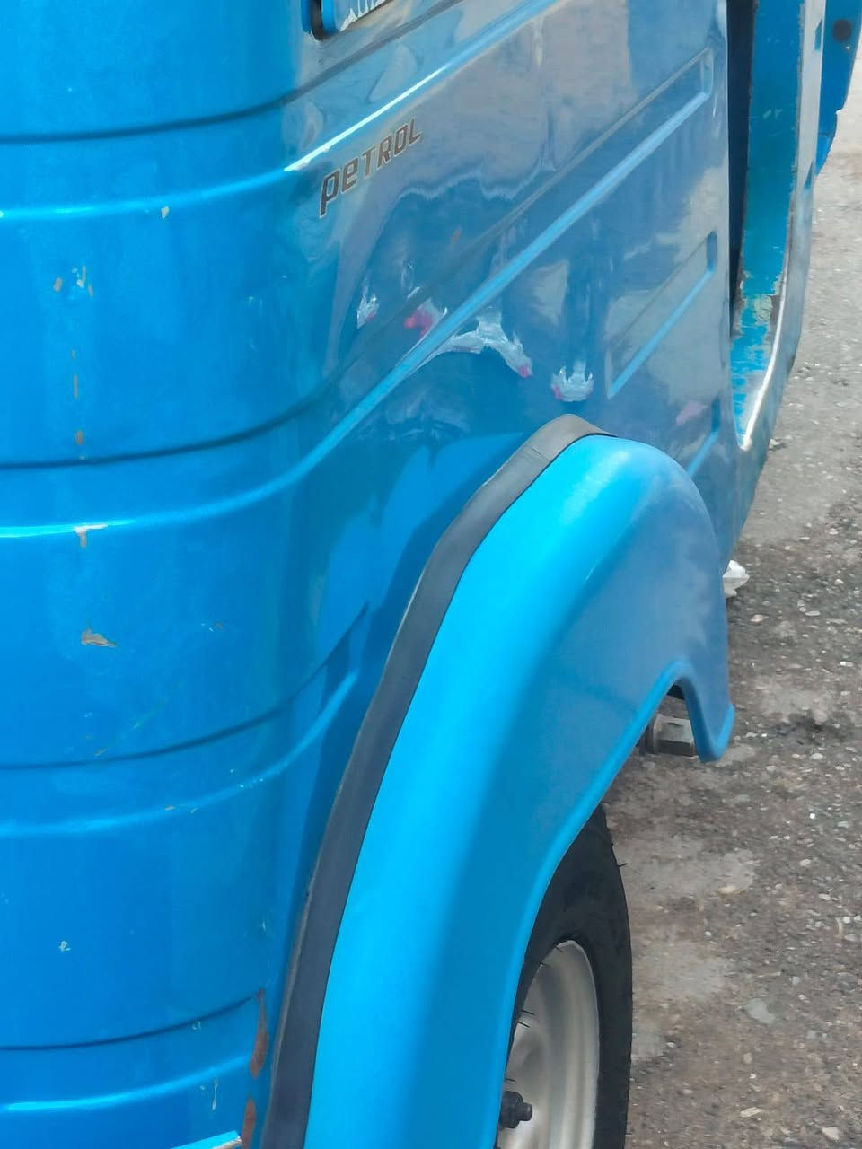 سلام عليكم تكتك للبيع ٢٠نضيفة مرقمة ب ٧وبيهة مجال ***********بيد بس بلغد مدكدكة ما مصبوغة
