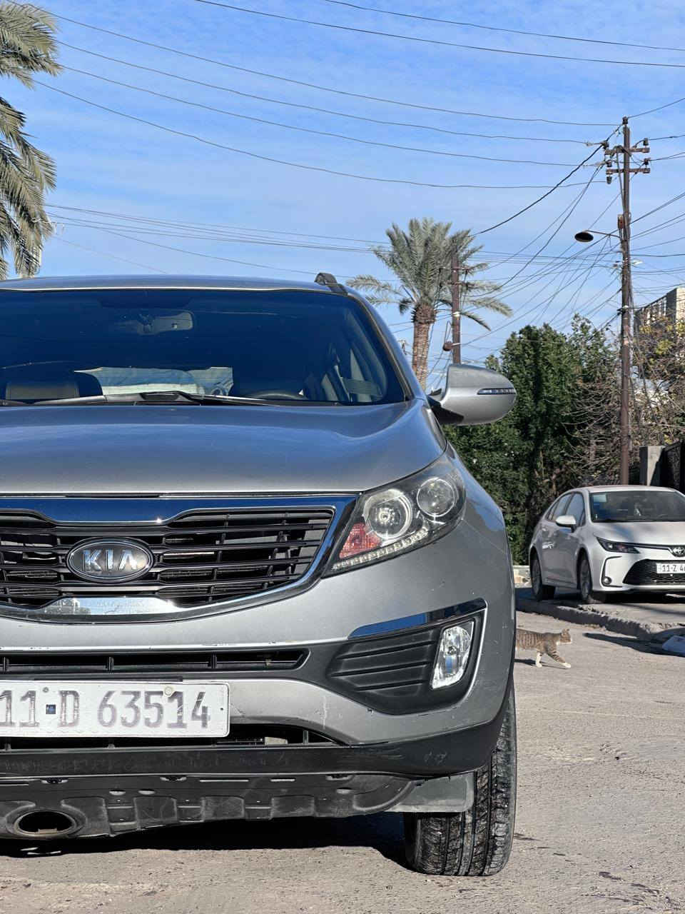 كيا سبورتج وموديل٢٠١٢ كير محرك مكفولات مكفوله من الصبغ بيها بارد شويه بلجنطه ماشيه١٨٠ مكان السياره بغداد العامريه السعر١٣٩
***********
