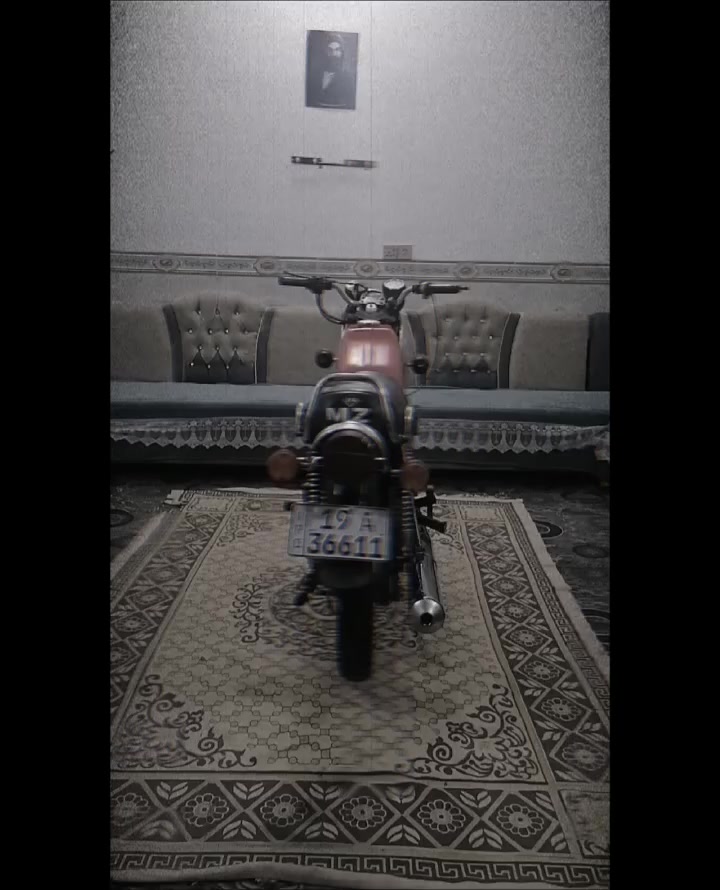 من رخصة مدير الگروب دراجه MZ موديل 1982 گصه 3 لحيم بس شويه بالخشم رقم انگليزي وسنويه كربلاء تحويل ثاني يوم للاستفسار على الخاص او على هذه الرقم ***********
