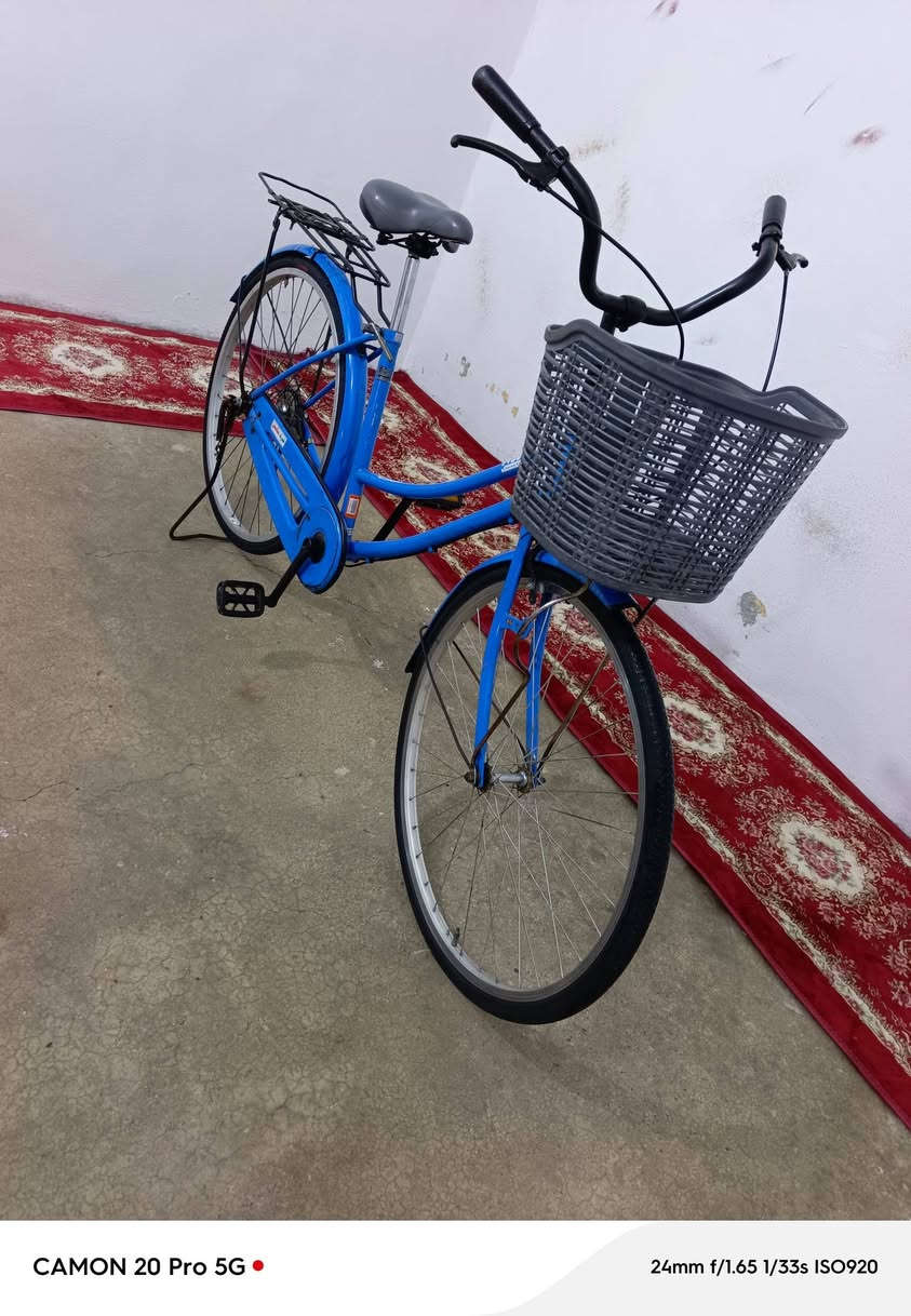 السلام عليكم 💙
بايسكل  حجم 26✨💙
السعر 80 وبي مجال للطيبين


**إذا كنت صاحب هذا الإعلان وتريد حذفه لأي سبب، رجاءا أرسل رسالة إلى الدعم الفني**