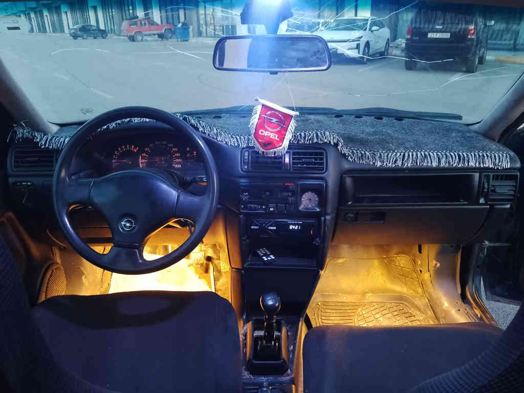 فروشتنى خيرااا
ئوپل ڤيكترا ١٩٩١
مه كينه  ١٦ قايش پان
پاوه ره 
گير عادى
سلايت 
سه ياره كه مه زبوته
كاره بايات كامل مه زبوته
ته قه و ره قه به شه رته
ئارم پلاستيك هه وليره
ئارموو ئه وه ليات به شه رت
موس و براوه به شه رت
ته قه و ره قه نييه
سه ياره كه مالى فه قيره
سعرى ١٦$ معامهله برايانه
 ژم***********
سه ياره كه له سليمانييه السليمانية, العراق
