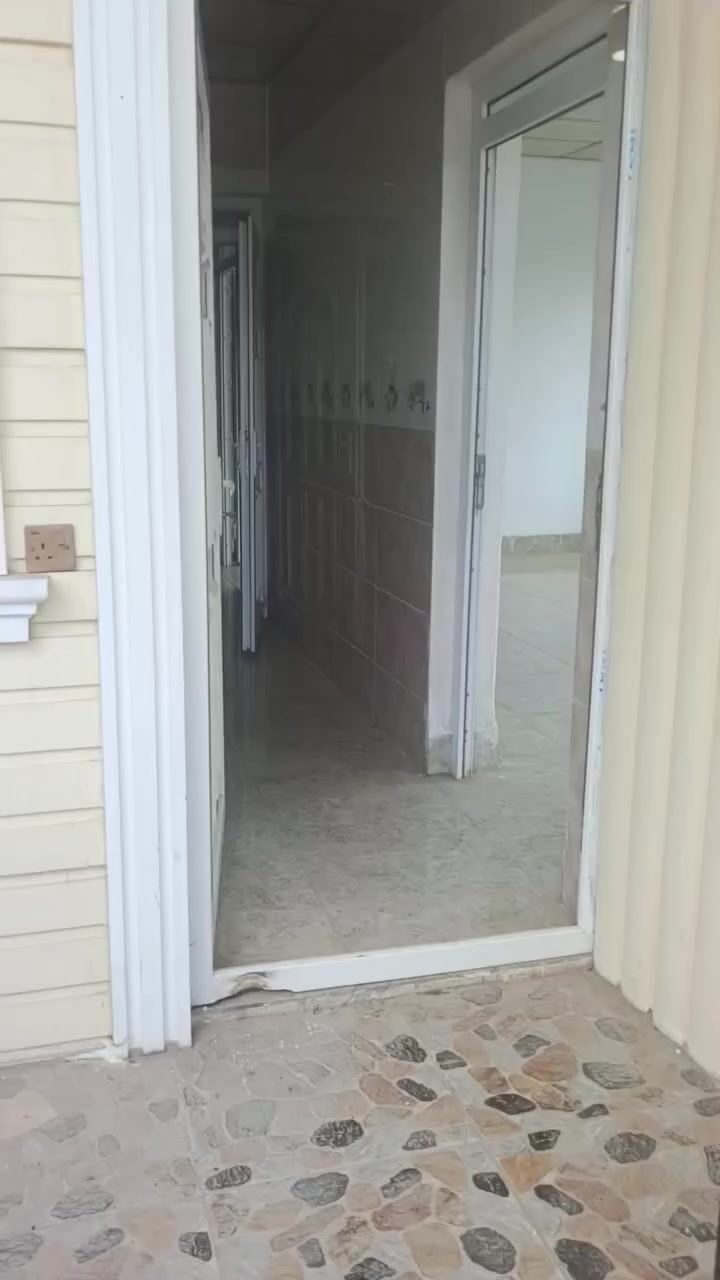 بسم الله للايجار منطقة رأبرابن غرفه وصالة ومطبخ وصحيات ***********
