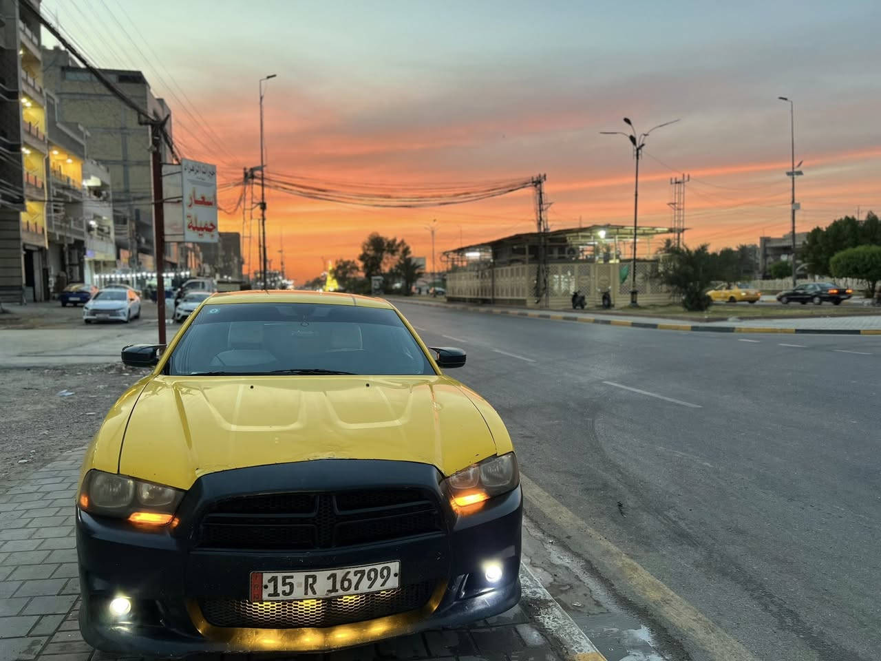 ‏سلام عليكم شباب سيارة دوج تشارجر 2014 مكينه رقم انبار الجديد بسمي السياره 3600 sxt محدث SRT
سياره مال خط خطهه رسمي من النهضه ناصرية /بغداد 
تخم تاير
تخم ويل 
دسكات بوربرنات مشط ستيرن اكسل اذان مال كير دجه منضومه كامله مال فريز كمبريسر راديتر تبريد جديده العام شديتهه راديتر سياره جديد سياره مال شغل حاليا خطهه جوال اي مكان تطلع هيئه غرامات مصفر تاخذ سياره مكان السياره بغداد-الكاظمية
  ***********
