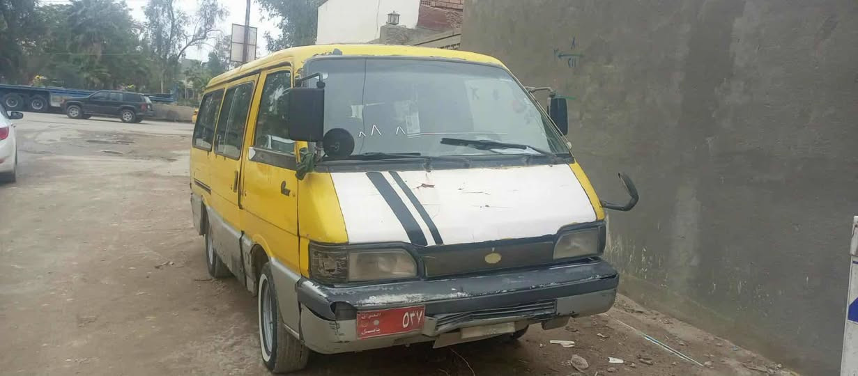 كيا بسته موديل 93رقم احمر بابل راعيها موجود يريد تحويل مايسوي وكاله بلحله السياره كله مكفول ماعدا المحرك يبخر السعر 15ورقه استفسار على الرقم التالي ***********
