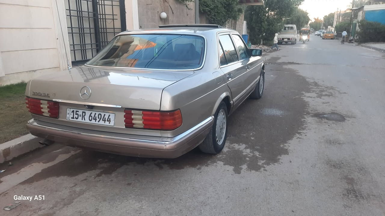 سلام عليكم مارسدس جامبو موديل 91 محرك بطه تخم تاير صبخ جماليه السعر 58وبيها مجال بسيط مكاني الكماليه حي الزهراء رقم الهاتف ***********
