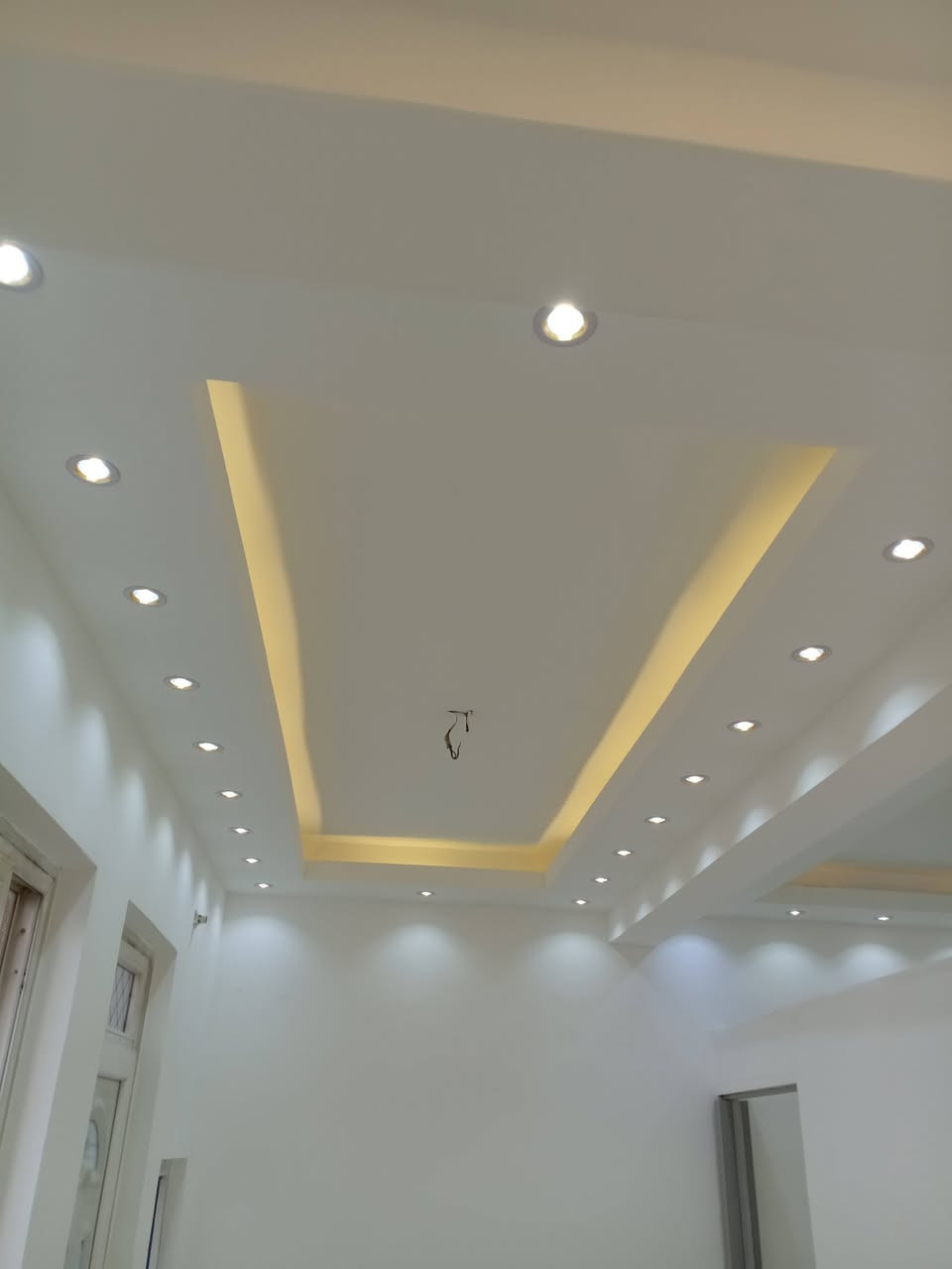 صبغ وديكورات بأسعار مناسبه  ***********
