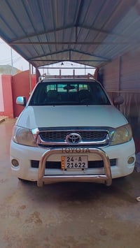 مكلف بنشر  سياره مرزي للبيع  2008 رقم جديد محرك كير شرط بدون صبغ سياره...