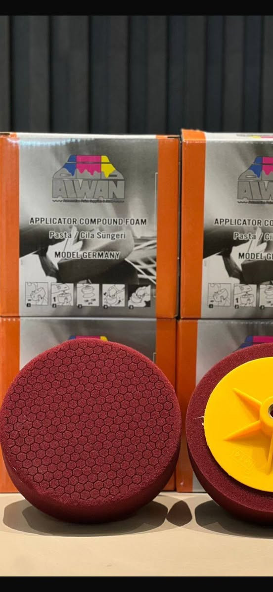 متوفر حالياً كل ما يخص مراكز العناية ب السيارت 👍 
جميع انواع المناديل ⚡
جميع انواع الاسفنج والفروات 💯
اللواسق الورقية ❄️
الشسوارات الحرارية 🇧🇪
يوجد توصيل الئ كافة محافظات العراق 🇮🇶 
للاستفسار 
***********
***********
