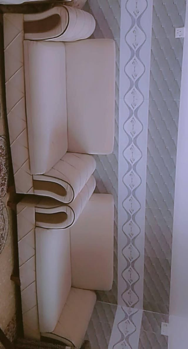 للبيع ب 100 وبيهم مجال مع وحده كبيرا حيل نضاف بيع سبب التحويل


**إذا كنت صاحب هذا الإعلان وتريد حذفه لأي سبب، رجاءا أرسل رسالة إلى الدعم الفني**