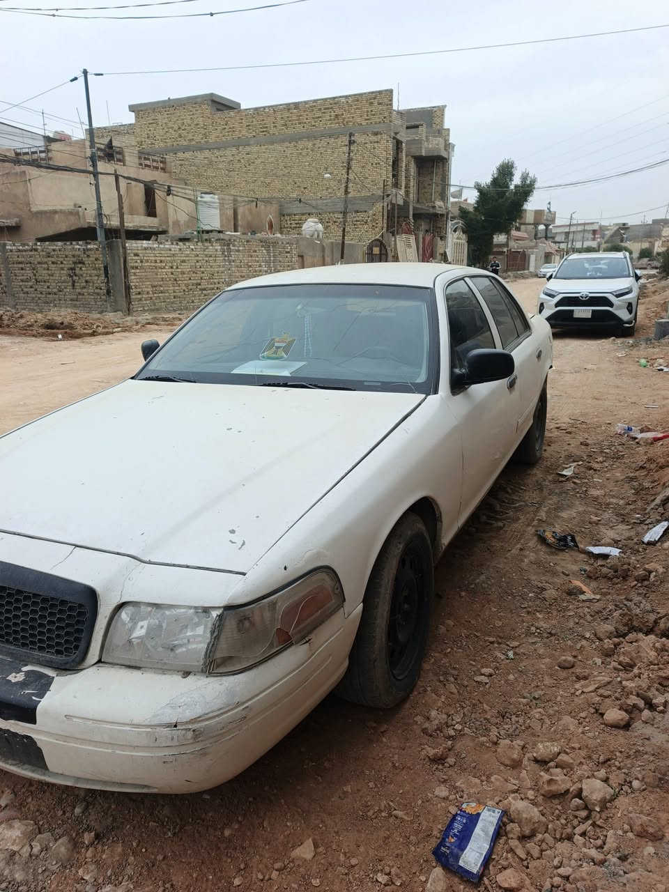 سلام عليكم من رخصة مدير الكروب فورت كتوري جاهز من كلشي محرك كير اكسن حلوه سياره سعر 38وبيه مجال علمت اني مكلف بل نشر بيع او مرواس سيار واصله الي هزه مرور وحط رقم جاهز مرقمه سياره رقم تلفون ***********
