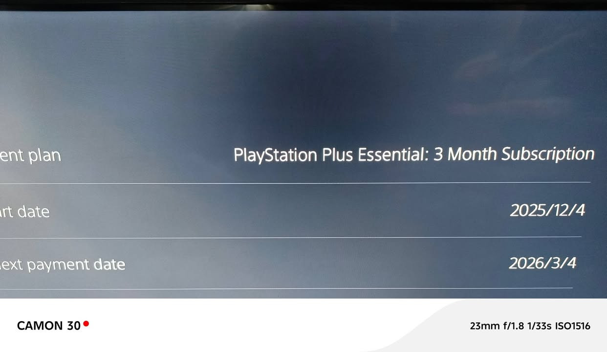 السلام عليكم بلايستيشن ٥فات نضيف كامل ملحقات وياه اشتراك بلص ٣ أشهر أساسي قبل أسبوع فعلته وبيه حساب مشتري بيه فيفا 26 وفيفا ٢٥ وبيه تشكيله فيفا ٢٦ قويه ويب مالته مفتوح كل هذا سعره ٥٢٥ قفل هذا رقمي موجود فقط وات ساب أو اتصال *********** مكاني ناصرية مركز
