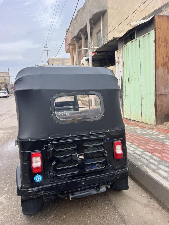 تكتك مودل 18 اوراق اصولي حدترقم 
تكتك لاتنقص ولاتبخير حلوه وجاهزه لشارع 
بياتخم تايرات جديدت مكاني كربلاء طويريج
***********
