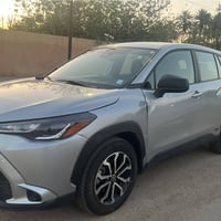 كورلا كروس امريكي 2024 رقم انكليزي بغداد هايبرد مكينة 2500 مواصفات بصم...