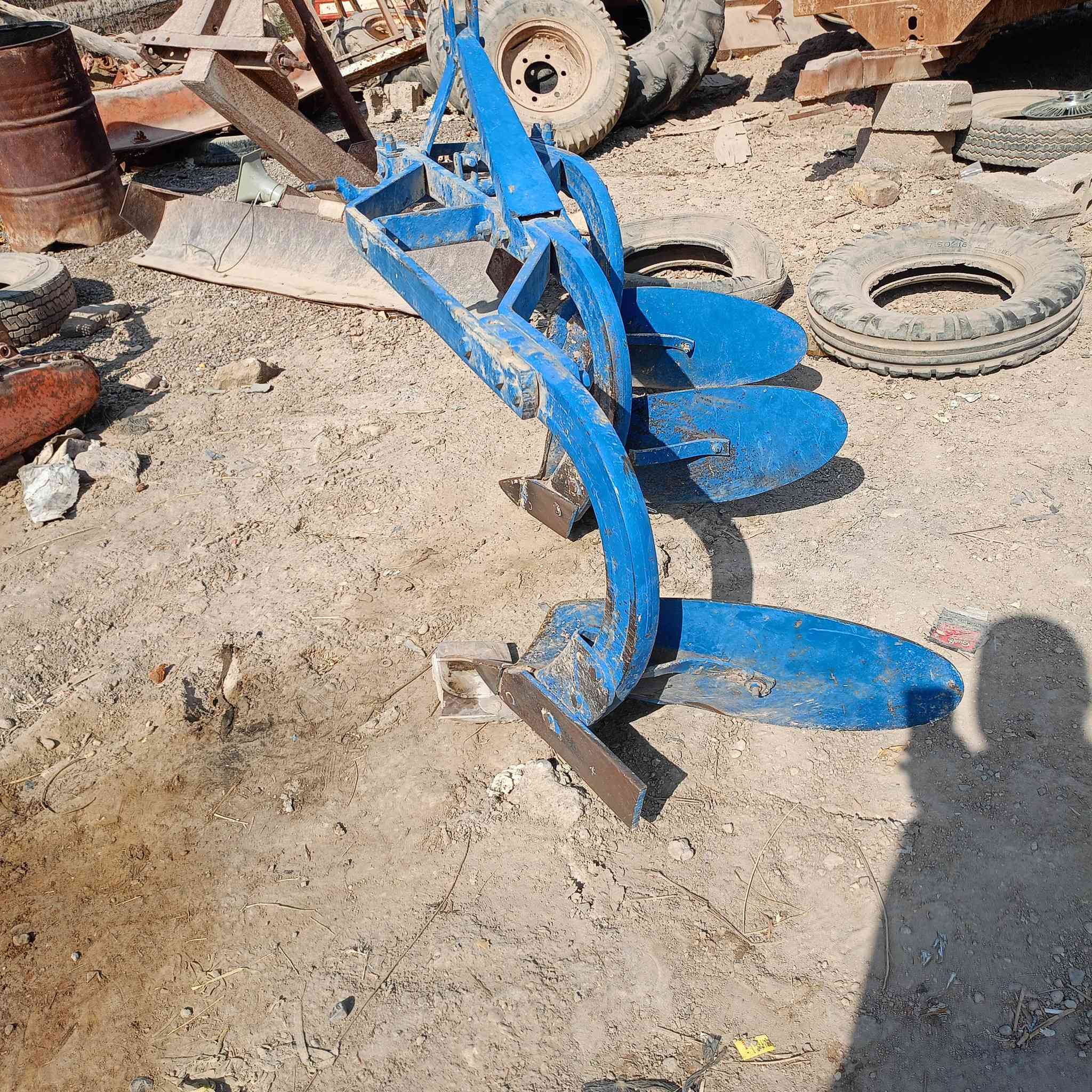 فدن تركيه احجام 11 رباعي 12 رباعي 10 ثلاثي اللبيع الحله بابل ***********)(***********)
