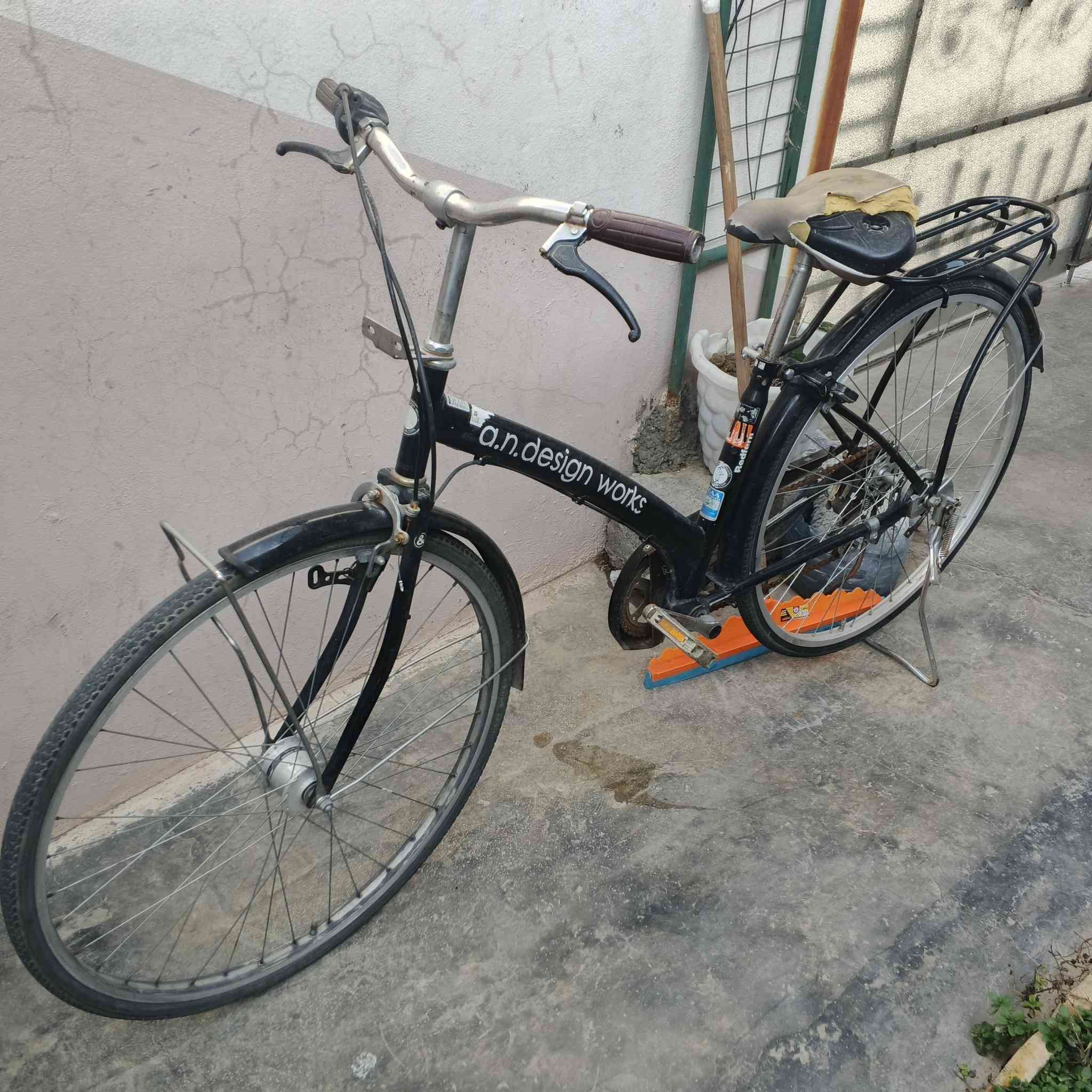 هذني البايسكلات واحد تايره الخلفي ايطخ وعفته على حطته والثاني بي بنجر بس الي ايريدهن راسلني خاص


**إذا كنت صاحب هذا الإعلان وتريد حذفه لأي سبب، رجاءا أرسل رسالة إلى الدعم الفني**