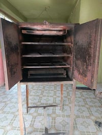 شوايه للبيع نضيفه كلش سعرهه 250وبيه مجال قليل 07812211780