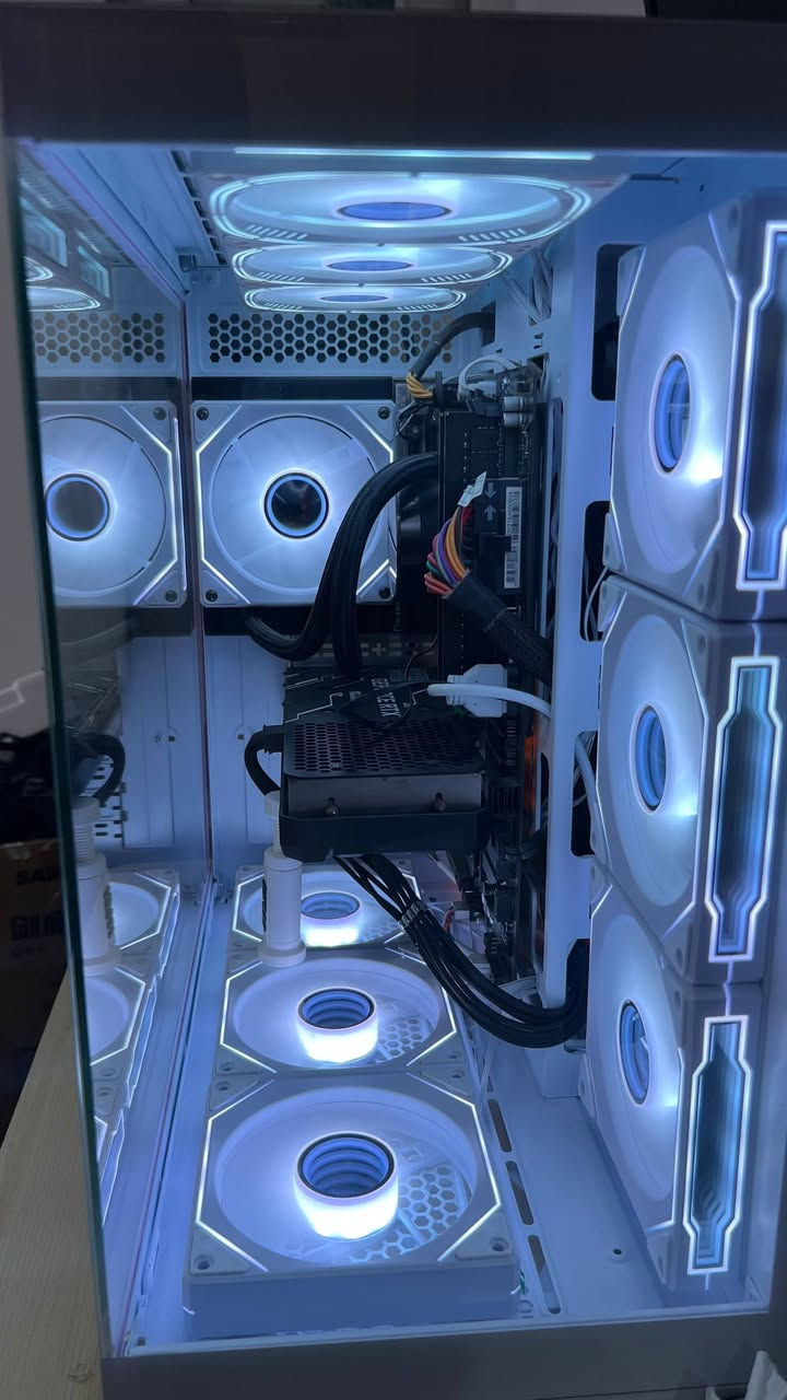 الـمـعـالـــج : i7-10700
الــمذربورد : B460 gigabyte hd3 atx 
الـramـرام : 16G 3200
الــــكــــرت : rtx 3060 8g galax
المـــــبـــرد : xigmatek 120mlm rgb
التــــخزين : M.2 nvme 512G dahwa
باور سبلاي : 600W bronze raidmax
الكـــــــيس : جام 10 مراوح بيه
المـــلحقات : كيبل التشغيل فقط
السعر 800 الف 
توصيل متوفر لجميع المحافظات
قناة التلي الحاب يشوف باقي الغراض
https://t.me/mohammed01927


**إذا كنت صاحب هذا الإعلان وتريد حذفه لأي سبب، رجاءا أرسل رسالة إلى الدعم الفني**