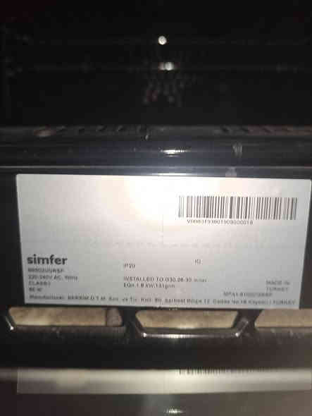 السلام عليكم .. للبيع جديد (فرن غاز بلت ان) نوع سمفر تركي الصنع مواصفات حجم ٦٠×٦٠ شوايه مع مروحة مع جداحة ..السعر ٢٥٠ الف العنوان البصرة دور الضباط  ***********
