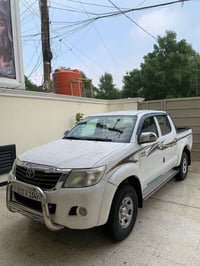 هايلوكس • ٢٠١٥ • رقم بغداد