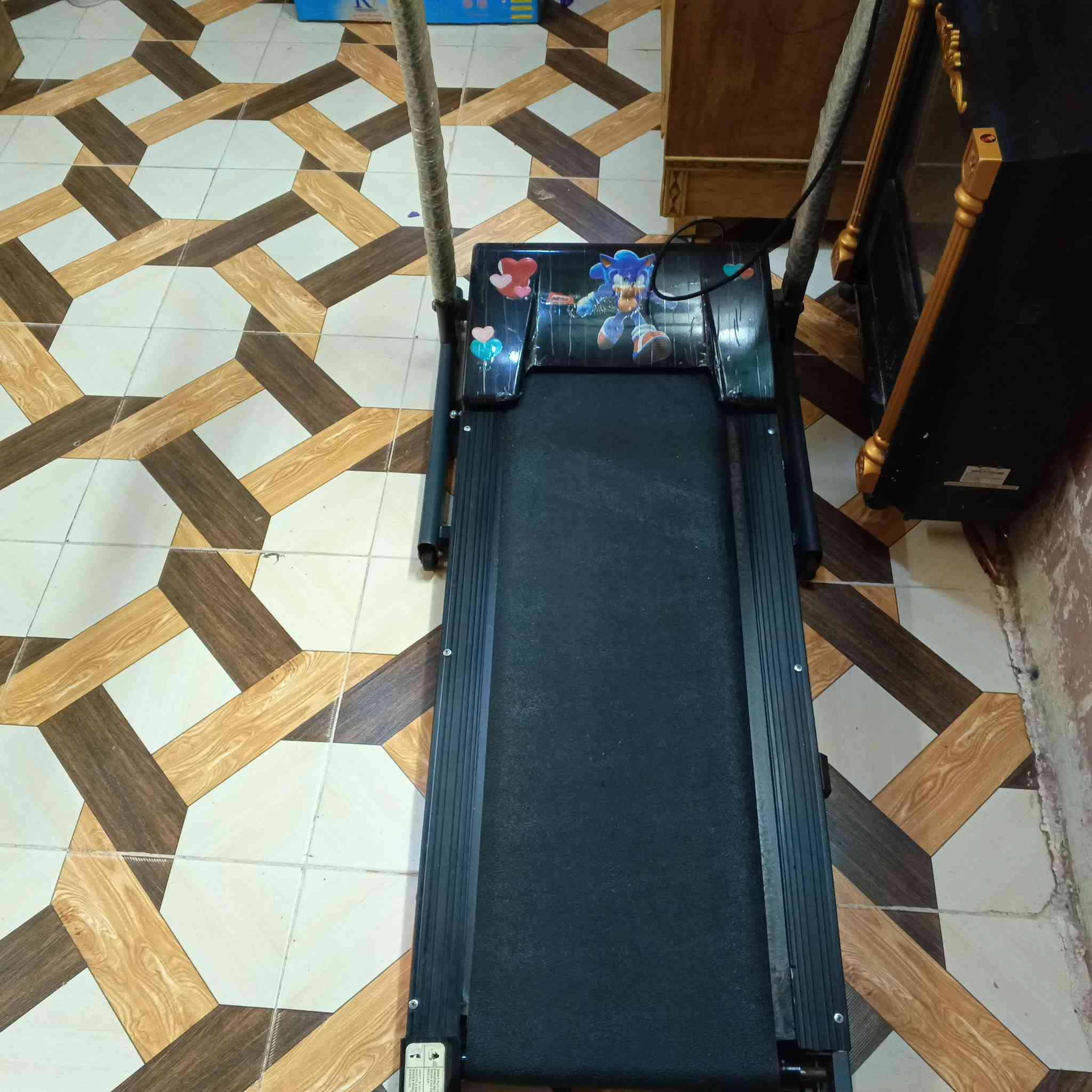 السلام عليكم جهاز جري نضيف السعر 150 وبي مجال بصيط
ابيع كوم حديد ما احب اتفاشل ويا العالم الجهاز كان متروك بس تجي و تفحص
وشغله ع ايدك اله تاخذ مكاني بصره معقل


**إذا كنت صاحب هذا الإعلان وتريد حذفه لأي سبب، رجاءا أرسل رسالة إلى الدعم الفني**