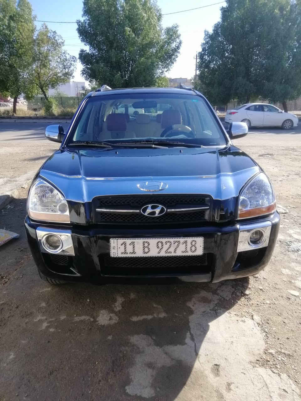 توسان ٢٠٠٧  هزة جديدة وبسمي مكفولة من الحادث السيارة على وضع الشركة بيهه ٣ قطع صبغ أثر جراد وصورهه قبل الصبغ عندي محرك ٢٠٠٠ دوش المرغوب محرك وكير وتبريد وكهربائيات وصدر وتايرات كلهه جديدة جاهزة والحمد لله رايدهه ١١٥ للإستفسار *********** مكاني بغداد الإعلام
