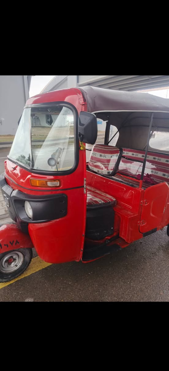 السلام عليكم تكتك لبيع 
مديل 2021 
كفالة 
مرقم بسمي تحويل ثاني يوم 
بكان مشتل 
***********
