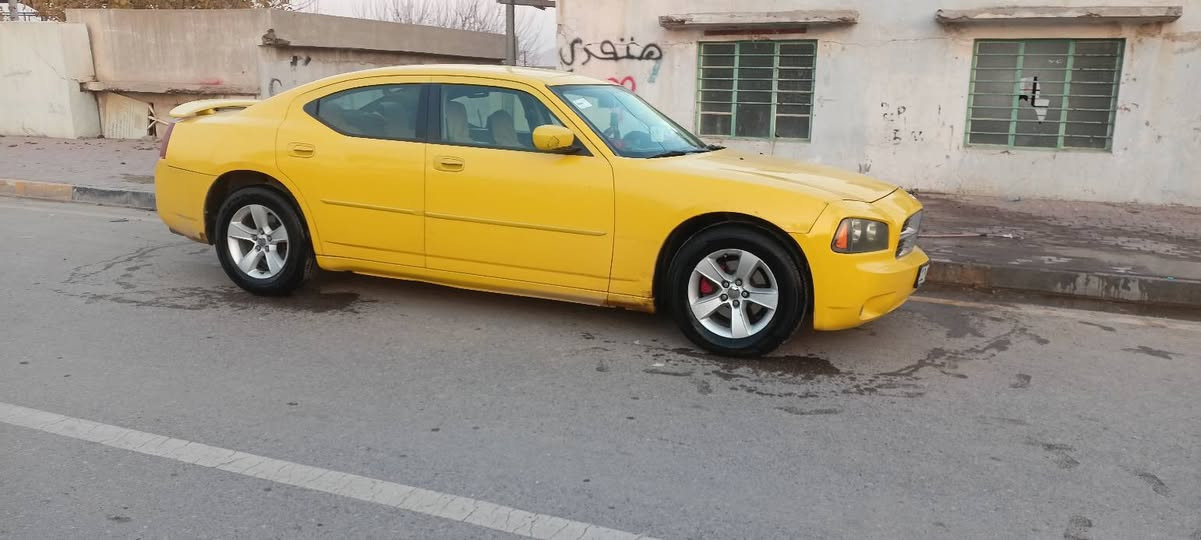 جاجر موديل 2010 رقم اجنبي نينوى 
هزه جديده بدون ضرر بيها معجون مال تكسي 
كير ومحرك اكسن شرط 
السعر 100 وبيها مجال 
***********
