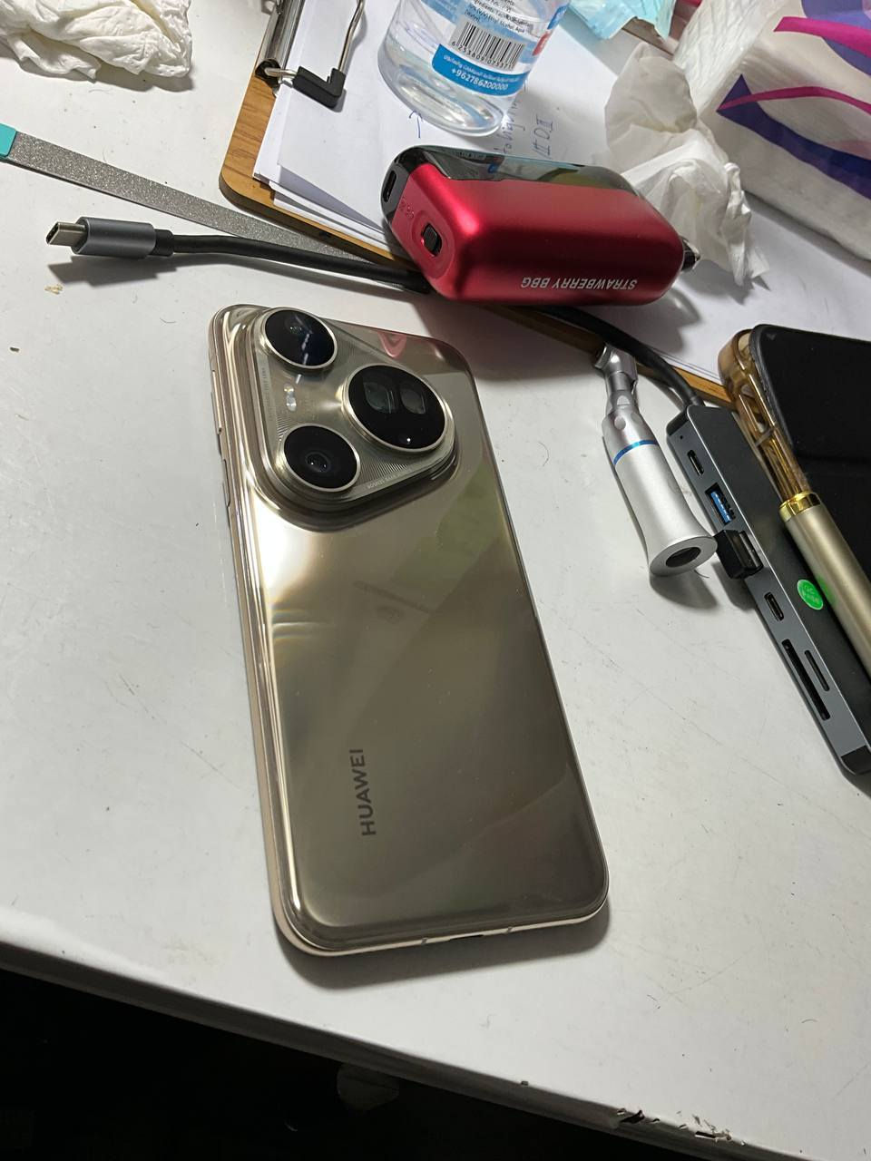 السلام عليكم
Huawei p80 ultra 512 gb
مراوس مع honor magic 8 pro فقط


**إذا كنت صاحب هذا الإعلان وتريد حذفه لأي سبب، رجاءا أرسل رسالة إلى الدعم الفني**