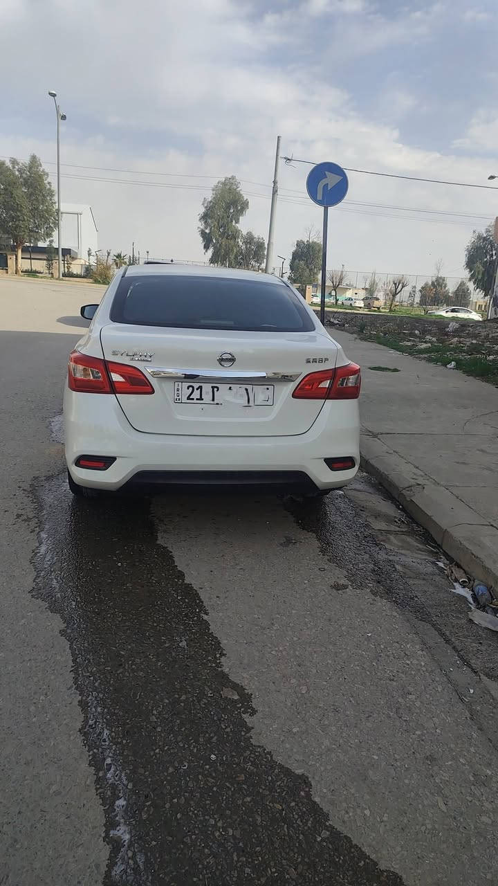 Nissan Sylphy 2024
نیسان سێڵفی 2024 (سێنترای سینی)

نموونە لە جوانی
سەیارەیەکی پاک و بێ شوخت
یەک دەست تەنها 30 هەزار کم ڕۆیشتووە.

سپی سەدەفی

4 پستۆن
گێڕ ئۆتۆماتیک
تەبرید
4 جام کارەبایی
ئاوێنە کارەبایی
تراکشن کۆنتڕۆڵ
ئیکۆ
ناو قوماش ڕەش (بەرگی تێگیراوە بە لۆکی ماوەتەوە.)
ویل شانزە.

***********
ڕەقەم سلێمانی

سعری 126 گەڵا 💵
