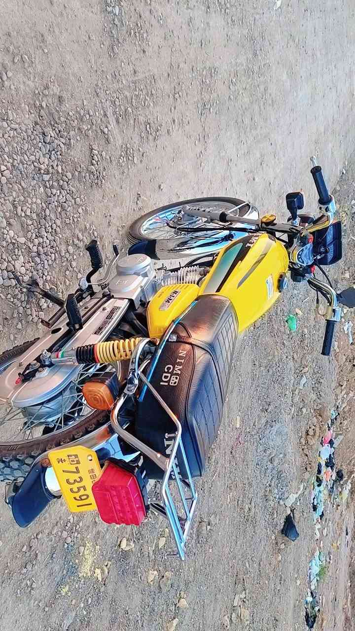 سلام عليكم عندي دراجه نامه للبيع موديل 25 سكنر السعر 650و بيهه مجال لشراي مكاني قلعه


**إذا كنت صاحب هذا الإعلان وتريد حذفه لأي سبب، رجاءا أرسل رسالة إلى الدعم الفني**