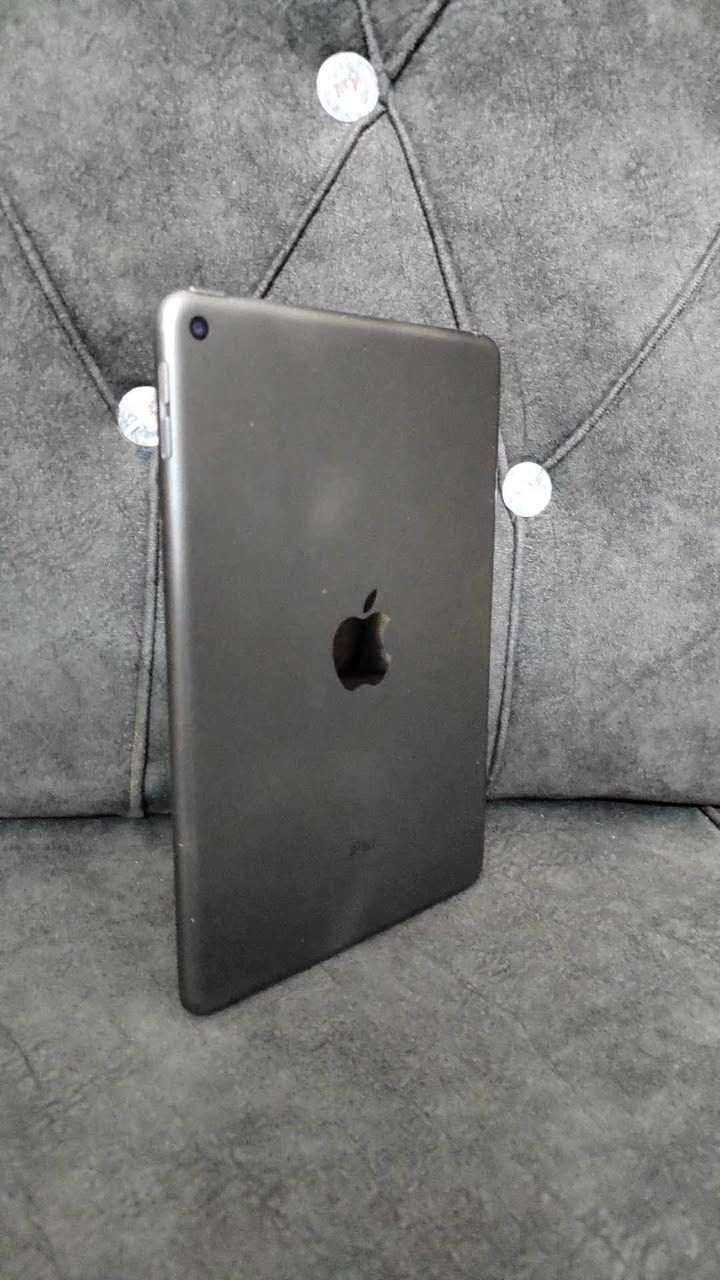 سلام عليكم  عندي ايباد 5مني فايف للبيع الله شاهد ورسوله ايباد كلش حلو ونضيف نضافه 95 /100 ويشغل 60 فريم بلعبه بوبجي صوت كامرات شحن بصمه سماعات بطاريه ماتصرف شحن خير من الله  مكفول من كلشي بس مبدل شاشه والشاشه وكاله تفحصه بعينك ومحدث آخر تحديث

مكاني بغداد بلديات رقم ***********
