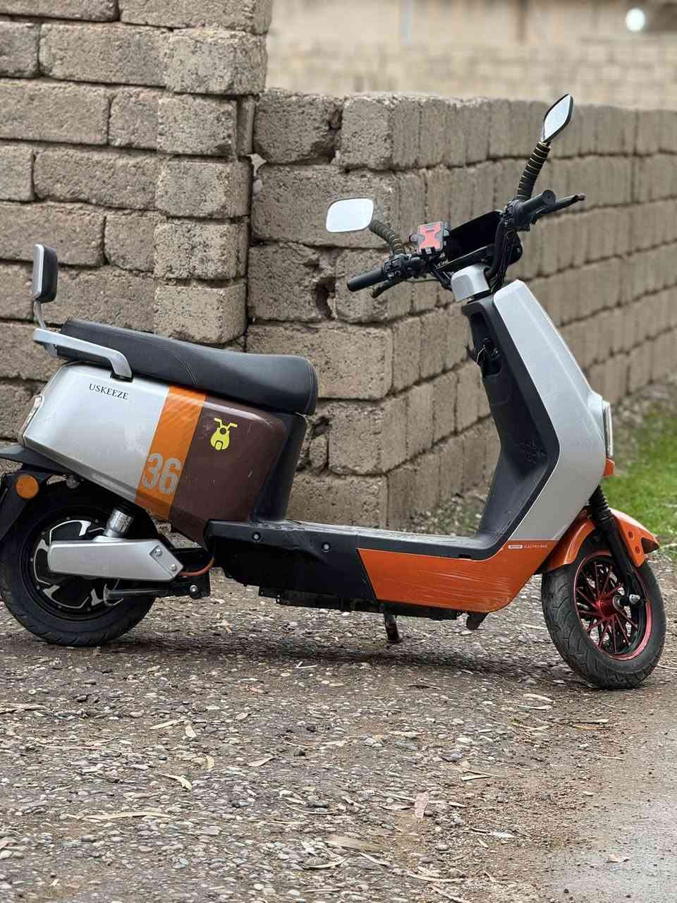 تيسلا للبيع او المعروف اسمه اوباما 36  نضيف حيل ونشط ملف 2000 بطاريات كبار عدد 6 السعر 700


**إذا كنت صاحب هذا الإعلان وتريد حذفه لأي سبب، رجاءا أرسل رسالة إلى الدعم الفني**