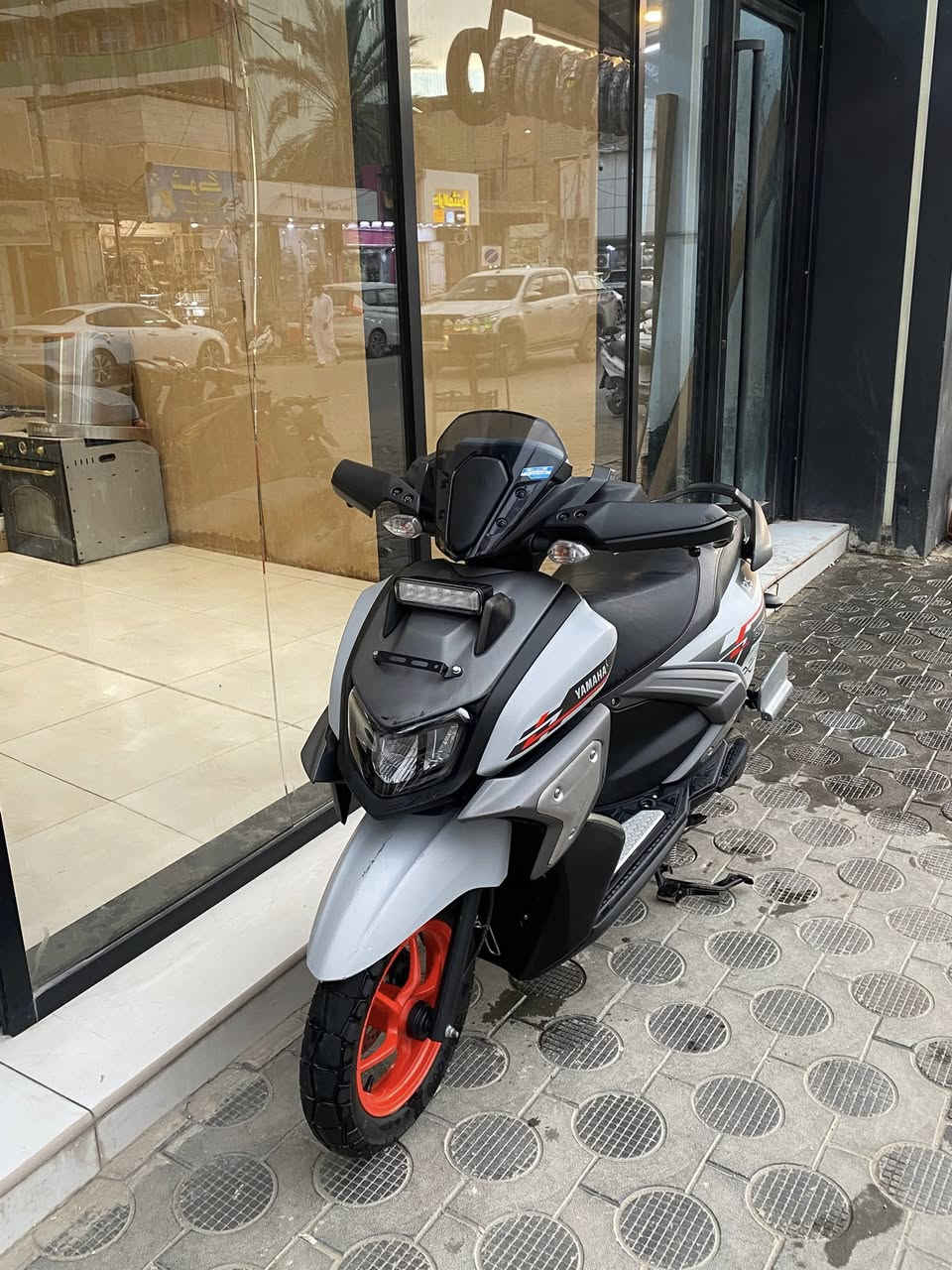 زت ار ٢٥ دراجه نضيفه كلش وياها دوسه وكاعيه وغراضها كامله استفسار اكثر اتصل ***********
