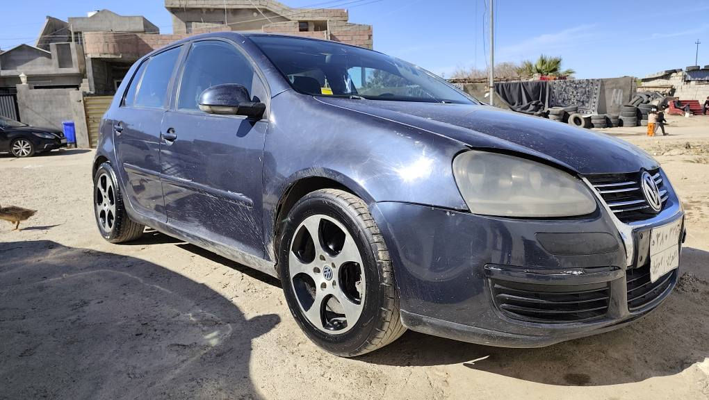 فولکس واکن 
مۆدێل 2009
مەکینە 16ی مەرغوب
گێڕ و مەکینە بەشەرت
سەیارەیەکی گەنجانە و جوان 
هەموو شتێکی مەزبوتە و بێ کێشەیە 
ڕەقەم هەولێر بەشەرتی ئەوەلیات 
موشتەری تێل بکە یان نامە بنێرە 
سەیارە لە هەولێرە 
*********** أربيل, العراق
