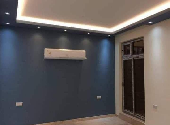 السلام عليكم ..صباغ متفرغ حاليا داخل خارج جبسن بديل الخشب بديل الرخام واجهات نثر ..ونشتغل مقاولات عامه ترميم المنازل بأحدث الديكورات شغل نظيف واسعار مناسبه مكاني بغداد الدوره ..ونشتغل كافه بغداد 
***********
***********اتصال +واتساب
