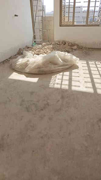 ﷽اللهم صلي وسلم على نبينا محمد
السلام عليكم
يوجد كادر عمل جميع أنواع الشغل 
1-اساس ضاهري. تصفيط بلوك +تسليح +صب
2 - اساس الحفر. + تسليح +صب 
3- تنضيف بيوت +   تسفيط بلوك + تحويل بلوك 
4- صبغ شبابيك + بوب 
5-عمل سقوف ثانوية
6 صب جميع أنواع الصب 
7 - جميع انواع التفليش + گشط 
***********
