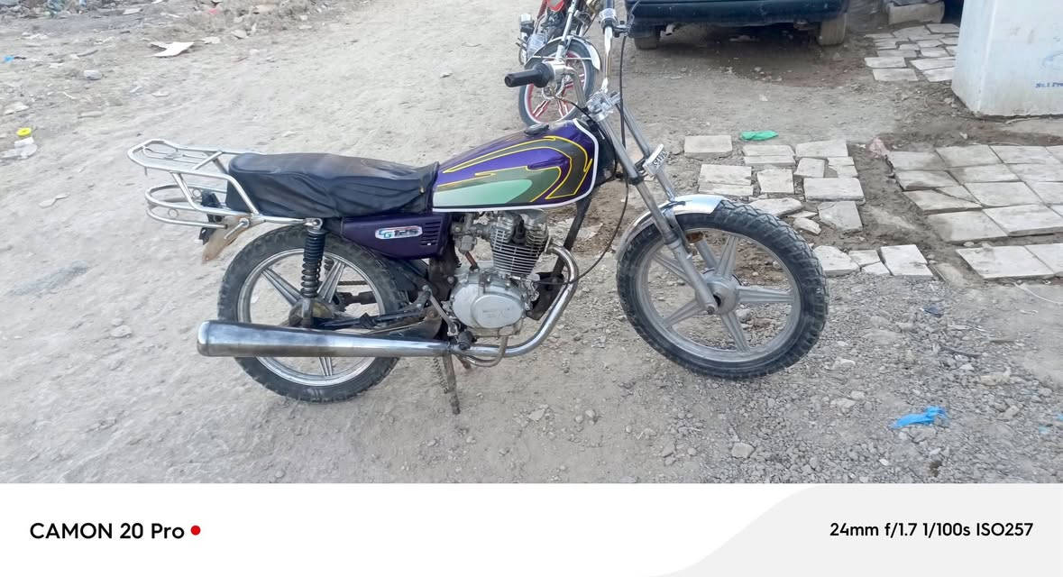 تراجه اللبيع يراني اربعه كير محرك وكير كفاله عامه حته صرقه الدراجه خير من الله السعر 280 الخاص مفتوح


**إذا كنت صاحب هذا الإعلان وتريد حذفه لأي سبب، رجاءا أرسل رسالة إلى الدعم الفني**