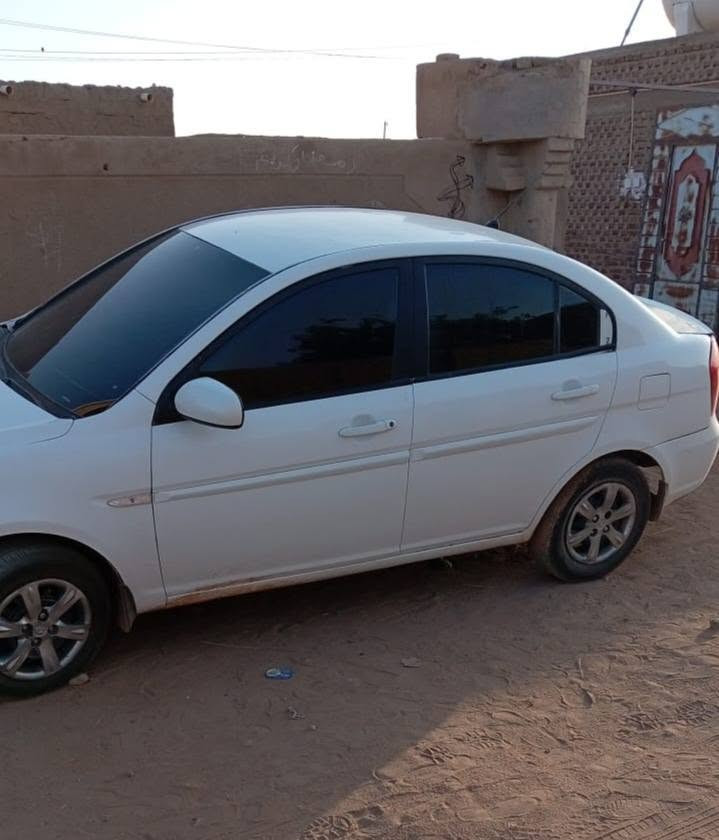 اكسنت دبدوب
تفـــاصـــيل الســــيارة:🚗 
المــوديل: 2008 (جــياد).
⚪ اللـــون: أبيــض ناصـــع.
⚙️ ناقـــل الحــركة: قــير أوتومـــاتيك.
❄️ التكيــيف: ثلاجـــة ما شاء الله.
🛞 الحـــالة: لسـاتك جـديدة .
📝 الترخـــيص: مرخصـة وجــاهزة (سـنة كامـلة).

💰 المطلــوب: 37ملــيون جنيه.🤝 
العمــولة: 500 ألـف (ثابتة مـن المشـتري).
📍 المعـــايــنة: بحــري.

مـلاحــظة: الســيارة بحــالة ممــتازة وجــاهـزة للاستخــدام الفــوري ولا تحــتاج لأي مصــاريف.
#للتواصل #والاستفسار📞0916590627
0127201233 
للراغبــين فـي النظــافة والــراحة، ســيارة هيـونداي اكسنــت(دبـدوب)  الإقتصـــادية والعملــية بجــاهـــزية تامــــة!
للراغبــين فـي النظــافة والــراحة، ســيارة هيـونداي @#اكسنــت(دبـدوب)  الإقتصـــادية والعملــية بجــاهـــزية تامــــة!


**إذا كنت صاحب هذا الإعلان وتريد حذفه لأي سبب، رجاءا أرسل رسالة إلى الدعم الفني**