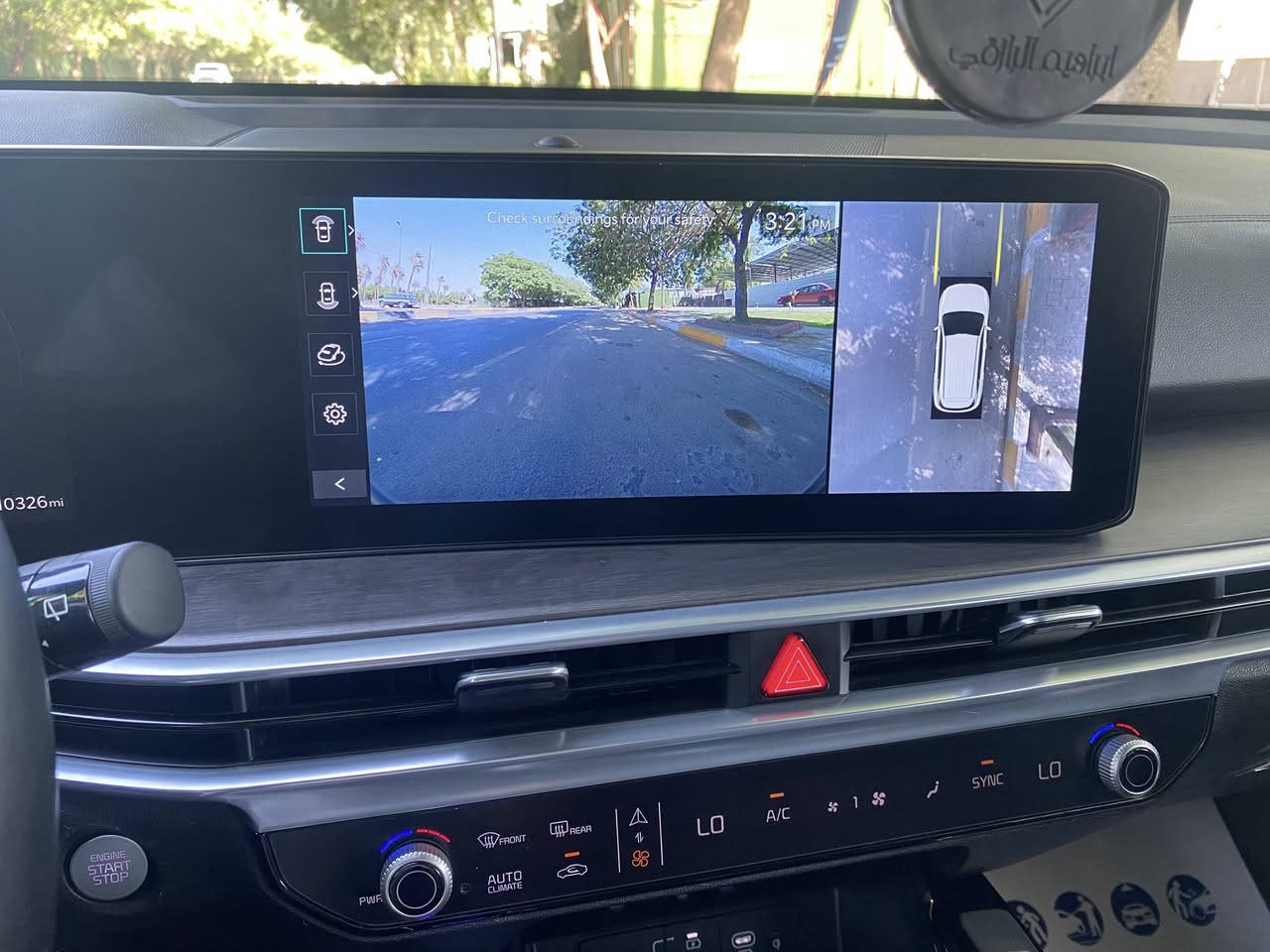 KIA SORENTO VIP SX PRSTEG x line
مكينه 2500 توربو
بلاك ادشن 
دفع رباعي او ثناتي 
بانوراما 
سياحي ٦ راكب 
٦ حساسات اماميه 
٦ حساسات خلفيه 
٥ رادارات اماميه 
قياده ذاتيه  
تحديد مسار
تخشيب طبيعي 
توقف ذاتي امامي خلفي 
كشنات جلد 
تدفئه تبريد كشنات امامي خلفي 
سقف كنتاره 
شاشه متصله 
٦ كامرات 
بالاضافه المرايه الوسطيه شاشه وكامره
٥ وضعيات قياده 
شاشة تبريد 
خزن ميموري كشنات 
تبريد خلفي 
اضائه امامي خلفي LED اضائه لمس 
مثبت سرعه 
تصحيح مسار 
شحن لاسلكي 
قلاب كشنات كهربائي 
رادارات جاانبي 
منبه استطدام
من تطي اشاره تبين الك الصفحه بالشاشه وتو هولد 
هندبريك بصمه 
A طفاء بالزدحام ومن دوس بانزين تشتغل وتمشي
مثبة سرعه بالنحدارات
P تطفي وتشغل حساسات
تدفئة ستيرن 
ترحيب عن القتراب 
مرري شفط تفتح ويه الترحيب 
ماشيه ١٦ الف 
بردات جانبيه 
حادثه تبديل بنيد فقط ومصبوغ وبارد بالجاملغ والباقي كله مكفول لغد شاصي وغيره
لغد و شاصي كفاله 
السياره كلش جديده ونظيفه بعده تراي
سعر 300$ ورقه 3 دفاتر وبيها مجال قليل 
رقم الهاتف ***********
السياره جديده ما يعجبك السعر او التفاصيل اعبر المنشور لا ادوخ راسك بلا تعليقات سلبيه
صور الحادث وي المنشور
