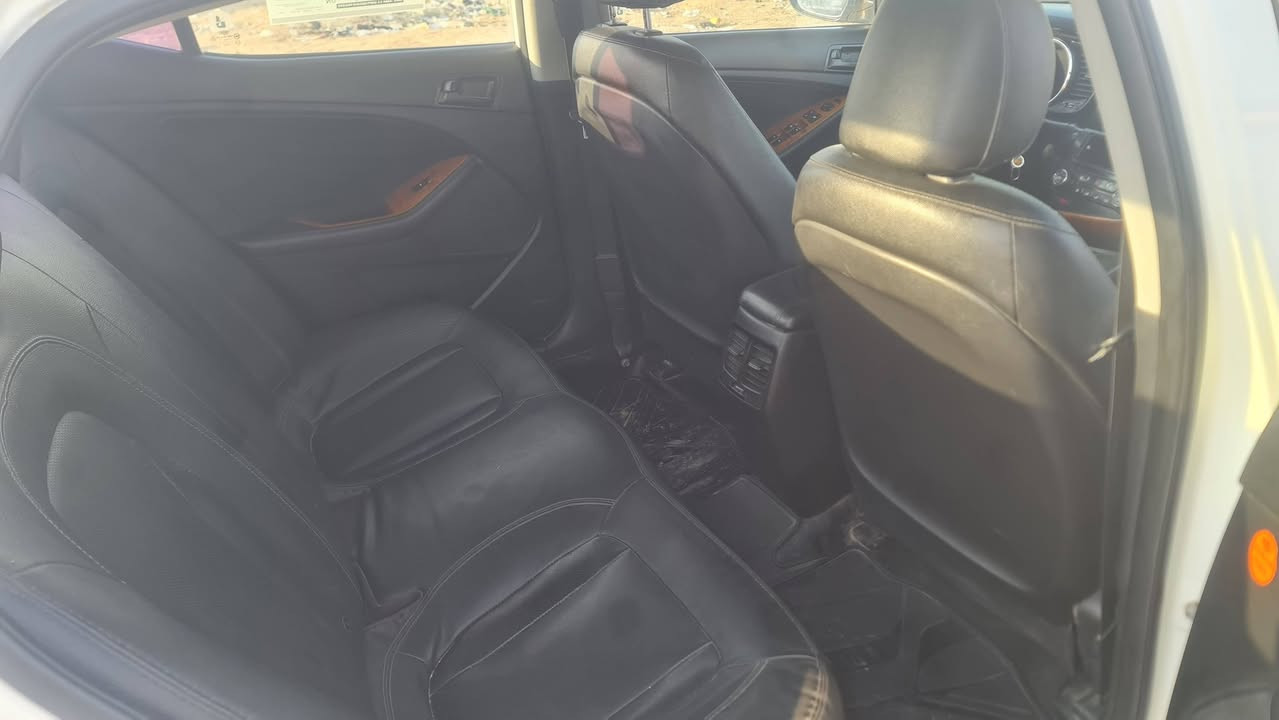 كيا كي 5 موديل ١٣ وارد كوري مكفوله من الضربه السعر ١١٣ وبيها مجال الاتصال *********** مكان سياره بصره ابو صخير
