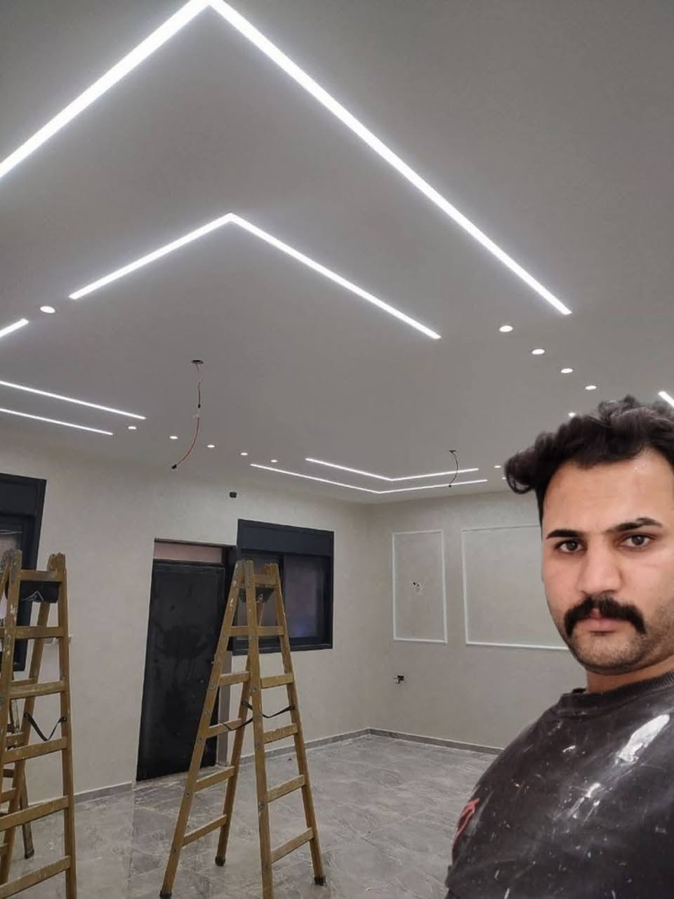 اللهم صل ع محمد وال محمد 🧿 💥عرض💥لمترب36 الف+3 لوحات هديه 🌺 جبس بورد درجه اولئ كناف تركي +حديد 05+ صبغ جوتن🦋 دقه العمل ع جهاز ليزر.معه كادر متكامل وسرعه انجاز العمل. 📌  معه عقد يضمن حقك بضمان10 سنوات. ✅ للاستفسار والمراسله *********** علي اللهيبي لديكوراات الحديثه ✏
