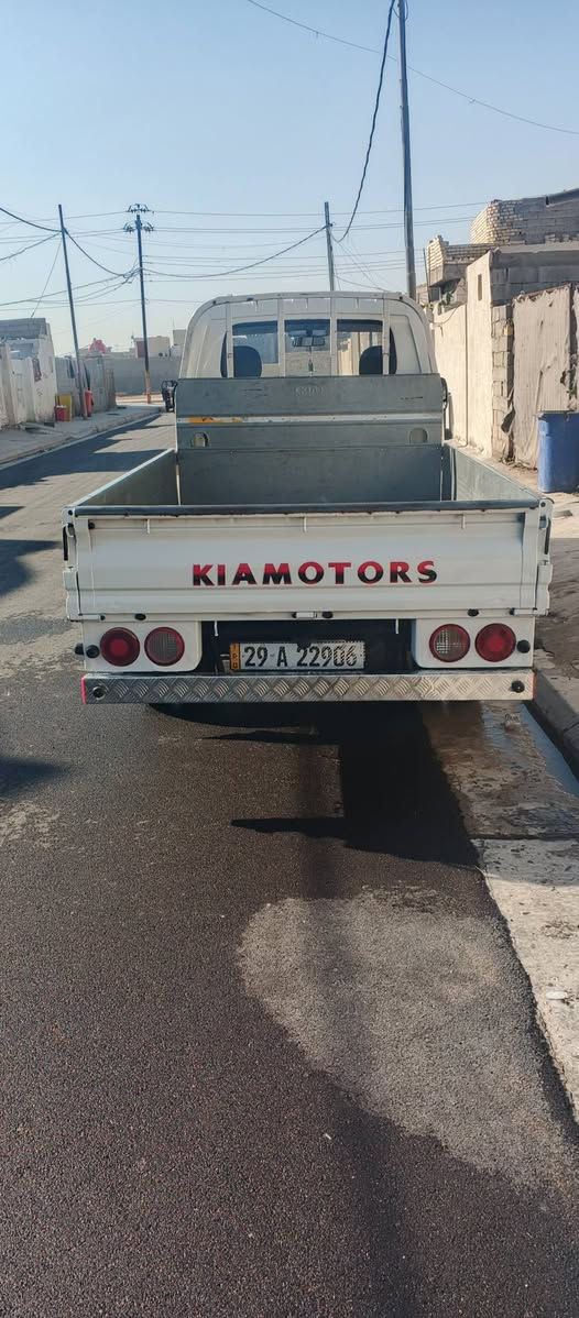 السلام عليكم كيه حمل موديل 2015  رقم انكليزي السنويه 31   مكفوله كفاله عامه بيه بارد بصيط مكعحل سياره حلوه مال  جناي مكاني واسط نعمانيه السعر 103 وبيه مجال قليل اتصل على الرقم راعيه ***********/***********
