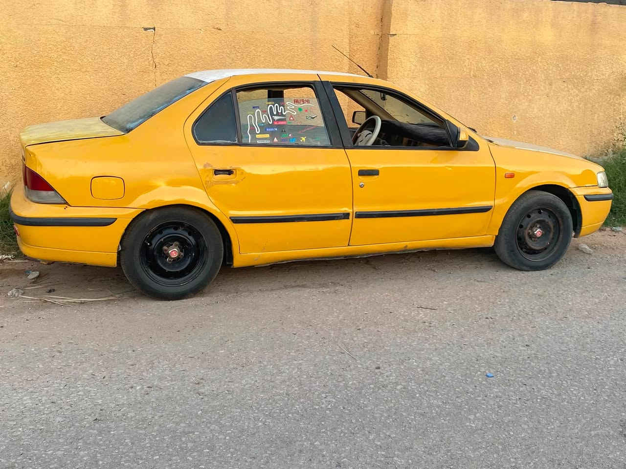 سمند موديل 2011باسمي
مصفره من كولشي رقم إنكليزي مكينه مبدله جديده 
السعر25وبي مجال *********** بابل النيل
