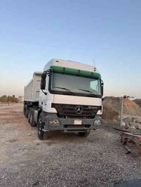 اكتروس فحل 2004 للبيع رقم انبار بأسمي تحويل مباشر مع عربانه ماموت 2007...