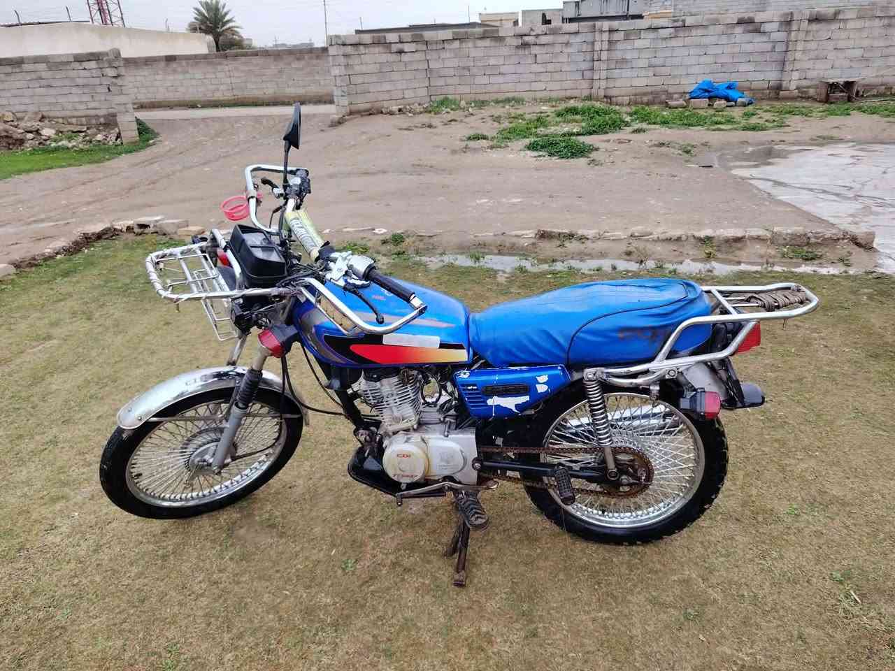 السلام وعليكم تايكر موديل 2020 نضافة فول محرك مو ناقصو شي مو مفتوح  وزن ثقيل السعر 400 وبي مجال  مكلف بلنشرلا تراسلني خاص العنوان الجدعه  اتصل ‏‪***********‬‏
