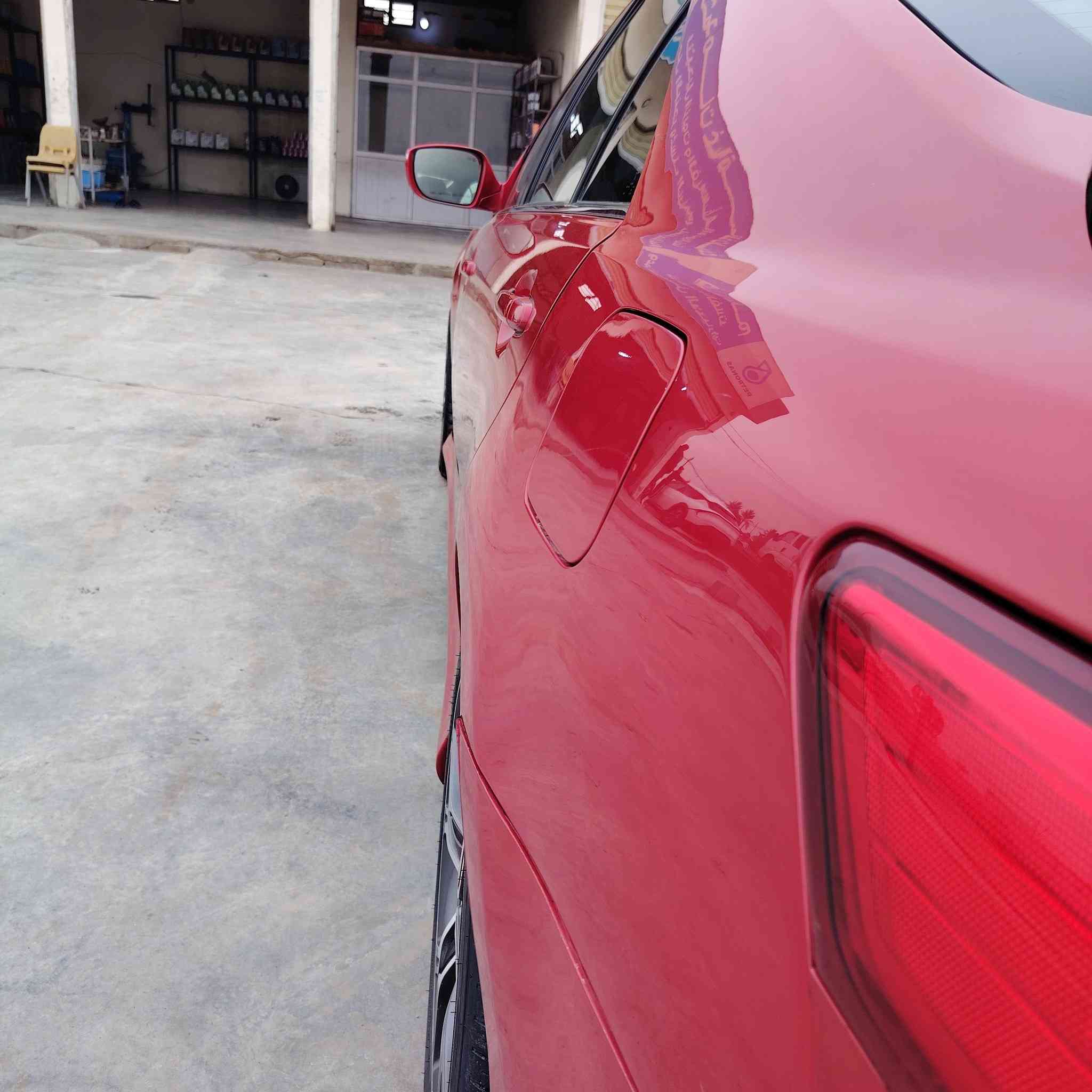 كامري للبيع موديل ٢٠١١ فول موصفات جاهزة السعر ١٢٥ وبيهة مجال الاتصال ***********
