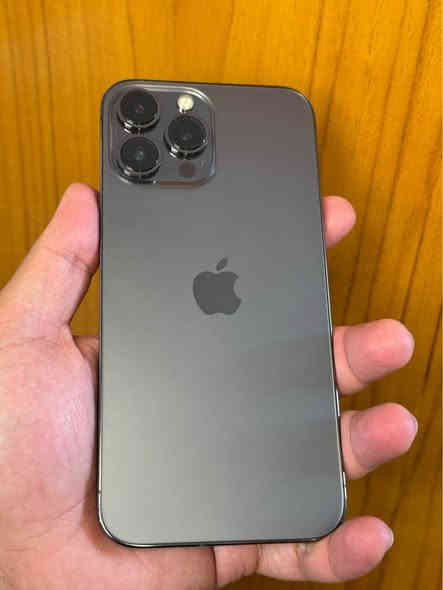 ايفون 13 برو ماكس 
ذاكره٢٥٦
بطاريه٨٨ مكفول مامفتوح وتربروف
سعر٦٧٠ 
عنوان شاميه*********** الشامية
