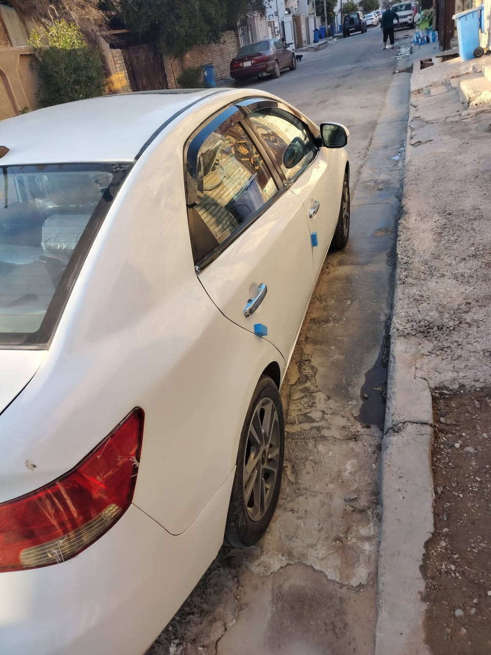 السلام عليكم
كيا سيراتو موديل ٢٠١١ مصبوغة عام بدون داخل
للاستفسار الاتصال ***********
السعر ٨٠
