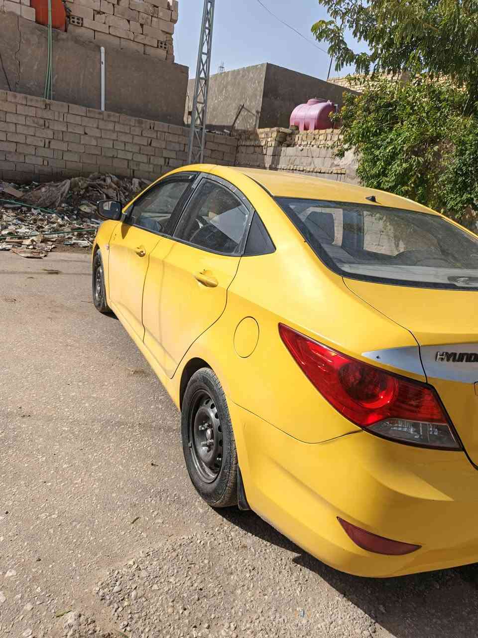 السلام عليكن اكسنت خليجي 1600 رقم مثنى المكان ديوانيه***********
